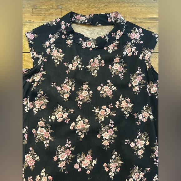 ANGIE Black with pink Floral Cold Shoulder Dress Open Back Bohemian Fall - Picture 7 of 15